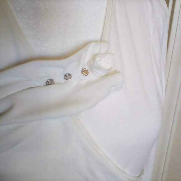 White House / Black Market Top - Picture 3 of 3